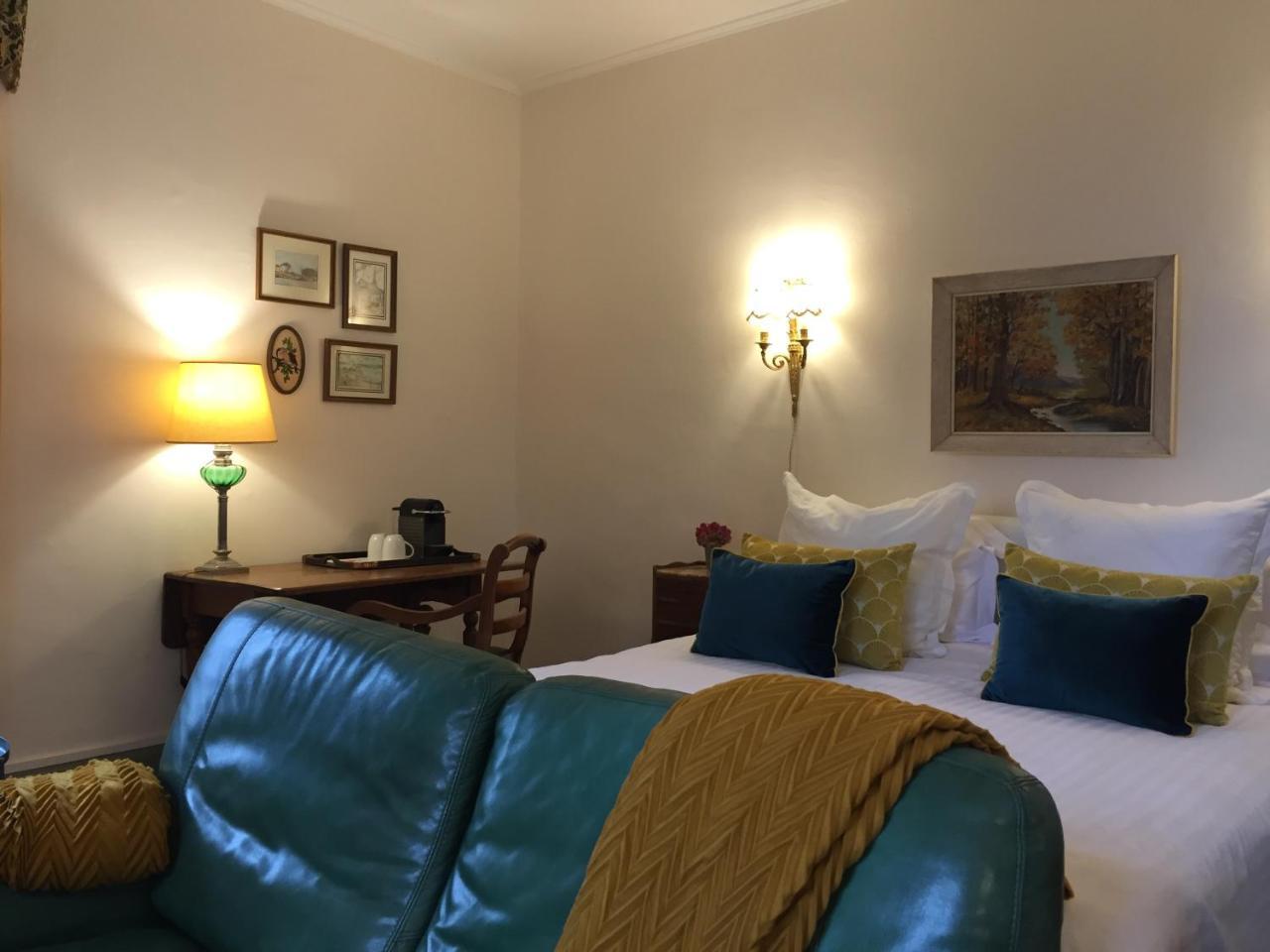 La Grenouille Noire Hotel Marcillat-en-Combraille Екстериор снимка